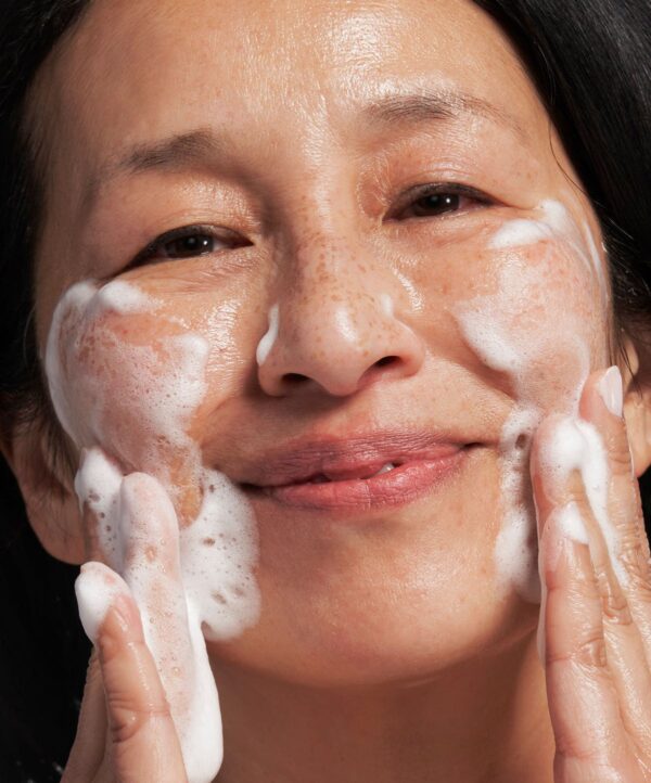 Exfoliating Wash - Image 4