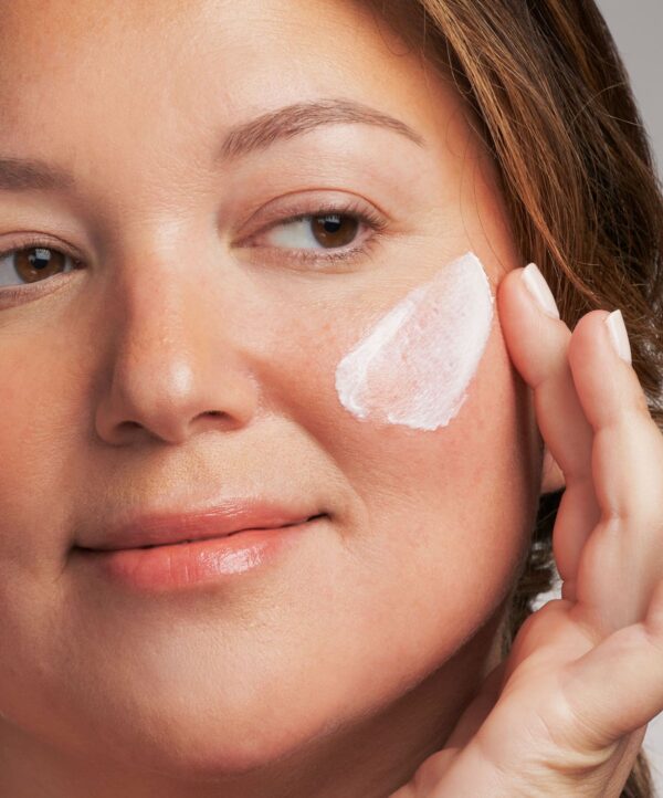 Sheer Hydration - Image 3